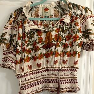 Too smalll fore me at x small 
cropped Farm ario shirt
never worn